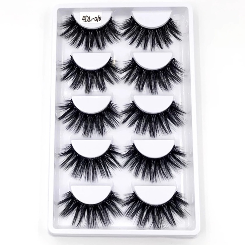 🦋🦋5Pair Faux Mink False Lashes🦋🦋